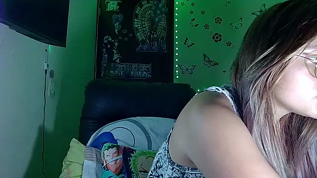 Snapshot of Elith_20 chatting on September 9, 10:53 pm Elith 20 online show from September 9, 10:53 pm