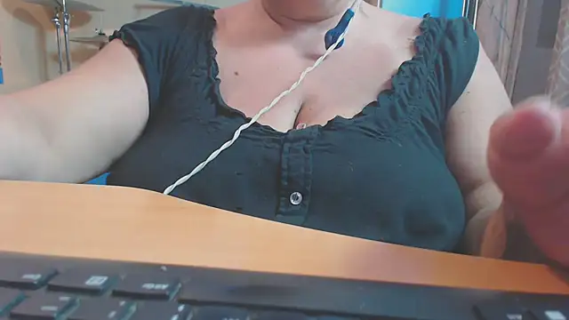bbwxxx70 online show from September 20, 7:26 pm