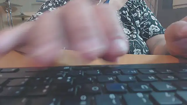 bbwxxx70 online show from October 12, 4:22 am