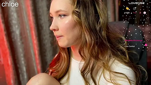 Snapshot of ChloeMillerMeow chatting on November 21, 4:16 pm ChloeMillerMeow online show from November 21, 4:16 pm