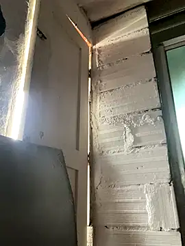 Larry-n-clouds online show from November 21, 3:00 pm