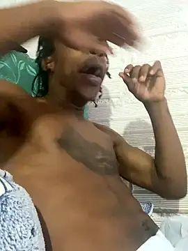 Larry-n-clouds online show from November 30, 1:04 pm