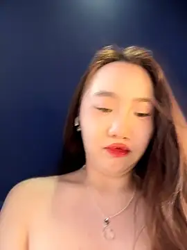 Snapshot of Asianpie_ chatting on May 5, 12:29 am Asianpie online show from May 5, 12:29 am