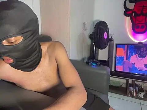 Snapshot of JaroDawg47 chatting on October 13, 7:25 pm JaroDawg47 online show from October 13, 7:25 pm