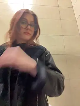 RinaCat online show from February 20, 8:17 am