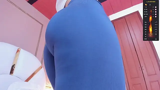 Donnapaul online show from January 30, 2:58 pm