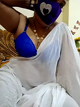 Snapshot of Ameera19 chatting on February 16, 1:03 am Ameera19 online show from February 16, 1:03 am