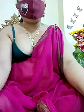 Snapshot of Ameera19 chatting on February 23, 10:31 pm Ameera19 online show from February 23, 10:31 pm