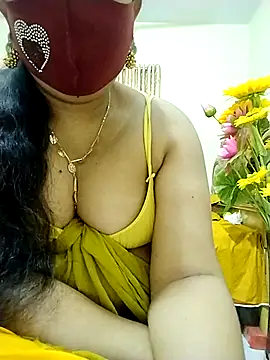 Snapshot of Ameera19 chatting on February 24, 8:47 pm Ameera19 online show from February 24, 8:47 pm