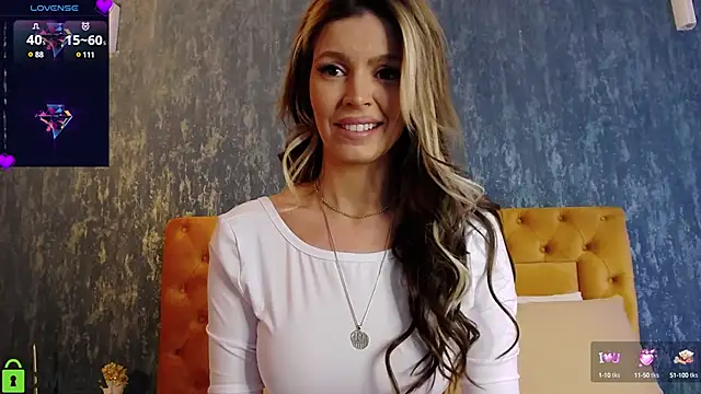 EvaDiamondXX online show from March 22, 1:30 pm