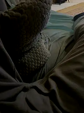 Snapshot of AreiasTuga chatting on November 6, 10:54 pm AreiasTuga online show from November 6, 10:54 pm