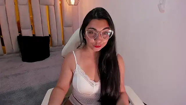 Snapshot of Karla_hernandez_ chatting on February 1, 11:10 am Karla hernandez online show from February 1, 11:10 am