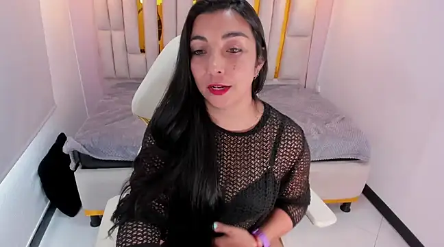 Snapshot of Karla_hernandez_ chatting on March 5, 5:29 pm Karla hernandez online show from March 5, 5:29 pm