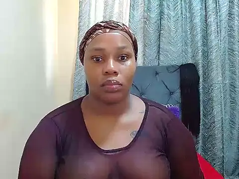 Snapshot of curvycloe1 chatting on December 23, 6:33 am curvycloe1 online show from December 23, 6:33 am