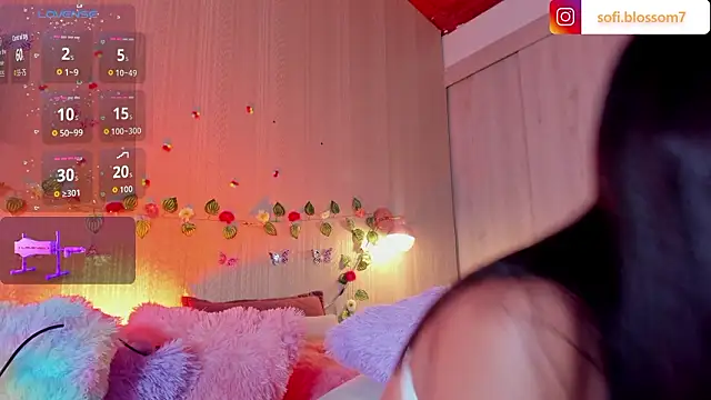 Sofi Blossom online show from March 26, 8:25 pm