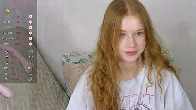 TrissMerigold9 online show from February 11, 11:22 pm