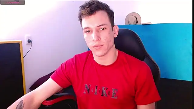 deividcloud36 online show from March 12, 5:30 pm