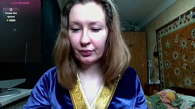 AnnaXLovers online show from March 11, 9:45 am