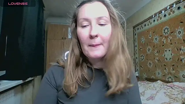 AnnaXLovers online show from October 31, 1:01 pm