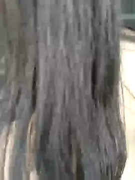 Snapshot of Farouha-aa chatting on February 5, 7:31 pm Farouha-aa online show from February 5, 7:31 pm