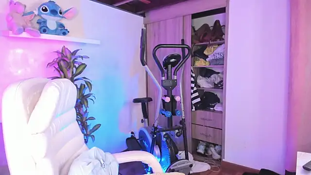 Nataliia 09 online show from September 19, 4:18 pm