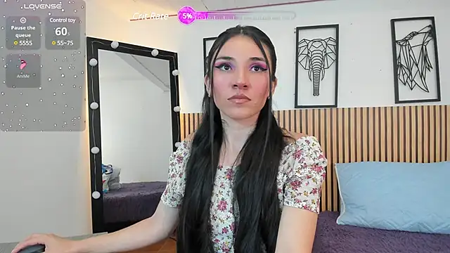 Snapshot of LILA_ELLIOT chatting on February 4, 7:22 pm LILA ELLIOT online show from February 4, 7:22 pm