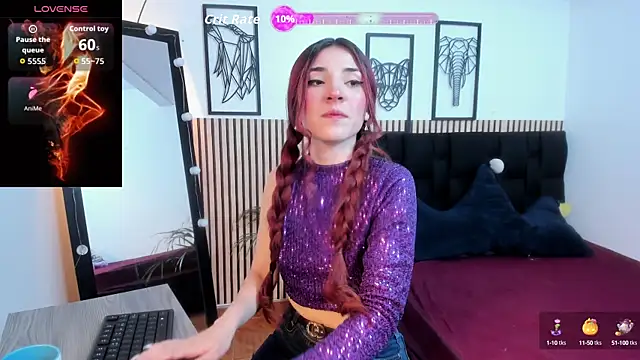 Snapshot of LILA_ELLIOT chatting on October 7, 7:44 pm LILA ELLIOT online show from October 7, 7:44 pm