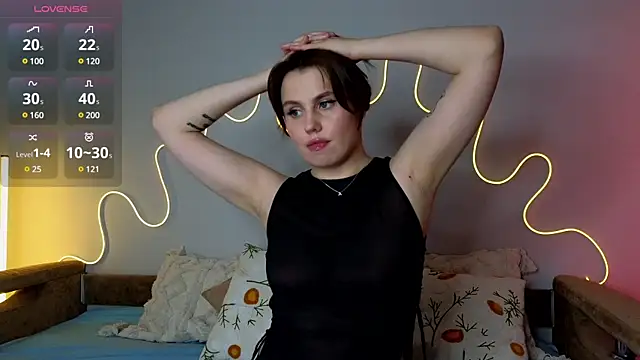 Snapshot of Aisha_Riley chatting on March 21, 3:57 pm Aisha Riley online show from March 21, 3:57 pm