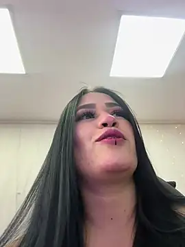 chica Hetfield online show from December 23, 6:27 pm