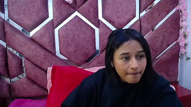 Snapshot of milly_print chatting on February 28, 3:04 am milly print online show from February 28, 3:04 am