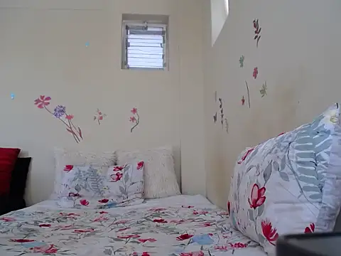 DarkBerry8 online show from October 2, 1:29 pm