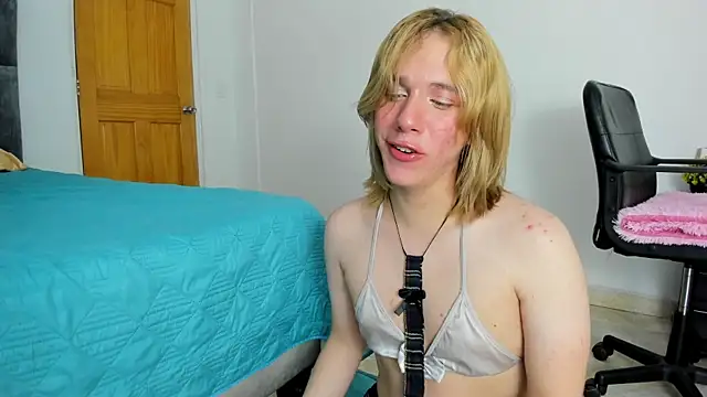  Little angel69 online show from January 2, 5:29 pm