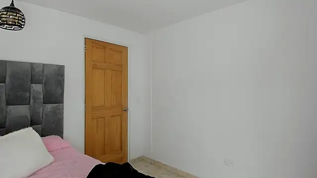  Little angel69 online show from February 18, 12:37 am