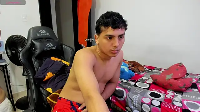 Snapshot of Max_kony chatting on March 7, 9:17 pm Max kony online show from March 7, 9:17 pm