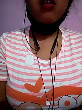 Snapshot of Samarya-78 chatting on February 21, 10:04 pm Samarya-78 online show from February 21, 10:04 pm