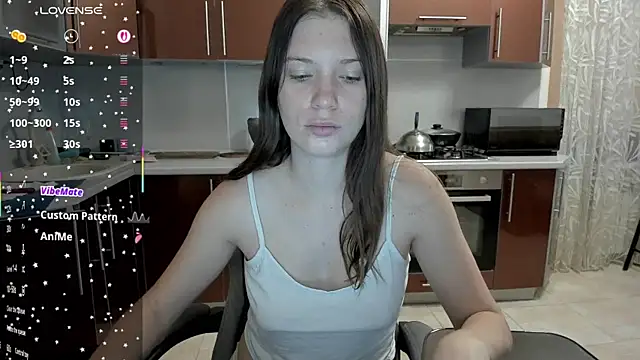 Snapshot of _BondiXUrban_ chatting on November 14, 4:55 am BondiXUrban online show from November 14, 4:55 am