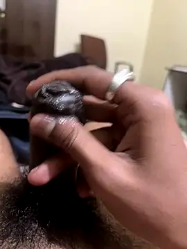 Snapshot of hairydude49 chatting on November 16, 8:58 pm hairydude49 online show from November 16, 8:58 pm