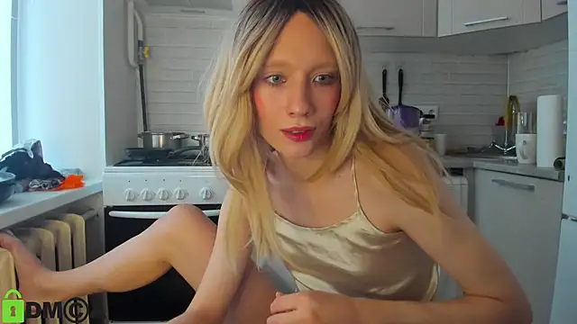  Alice Kitty online show from December 2, 9:24 am