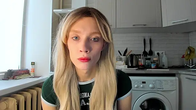  Alice Kitty online show from January 16, 10:10 am