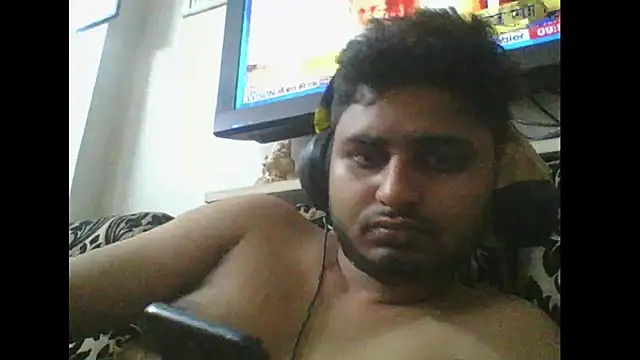 Snapshot of RyanHoran69@xh chatting on January 23, 4:26 pm RyanHoran69xh online show from January 23, 4:26 pm