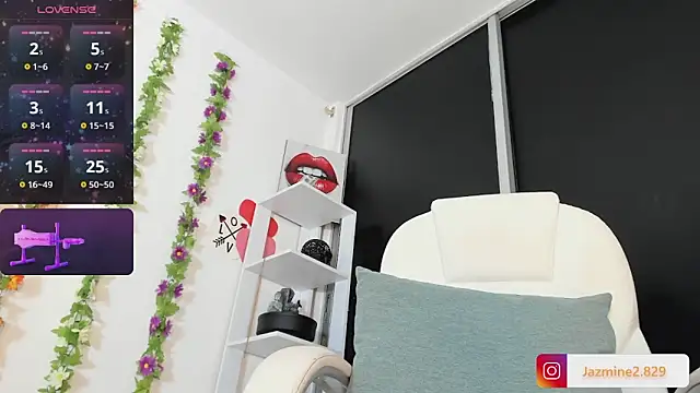 UrNewFantasy online show from January 23, 10:44 pm