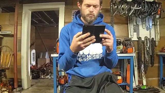 Snapshot of Bigoleslong98765 chatting on December 4, 4:48 pm Bigoleslong98765 online show from December 4, 4:48 pm