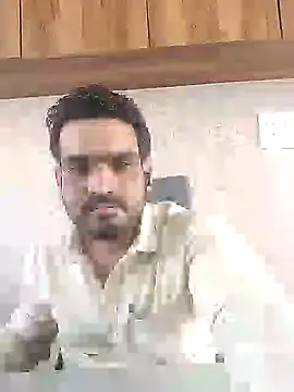 indianguy89 online show from December 2, 5:48 am