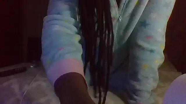 EbonyFetishQueen online show from April 22, 1:30 am