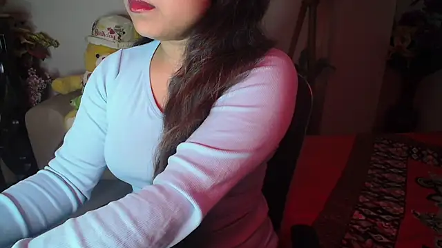 Most-Beautiful-Queen online show from December 26, 6:54 pm