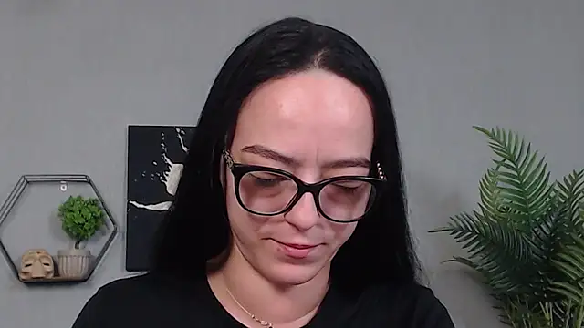 IzabelllNoir online show from May 23, 4:50 am