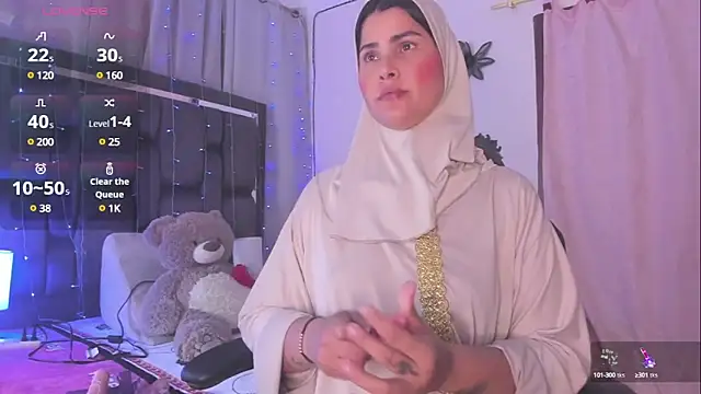 AishaAmin  online show from January 18, 3:42 am