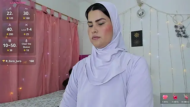 AishaAmin  online show from January 28, 3:14 pm