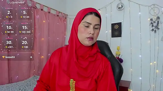AishaAmin  online show from February 26, 3:52 pm