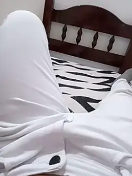 maikinhopL online show from January 31, 4:03 am